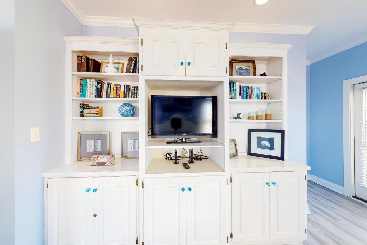 Surf N' Turf Villa Dauphin Island Bagian luar foto